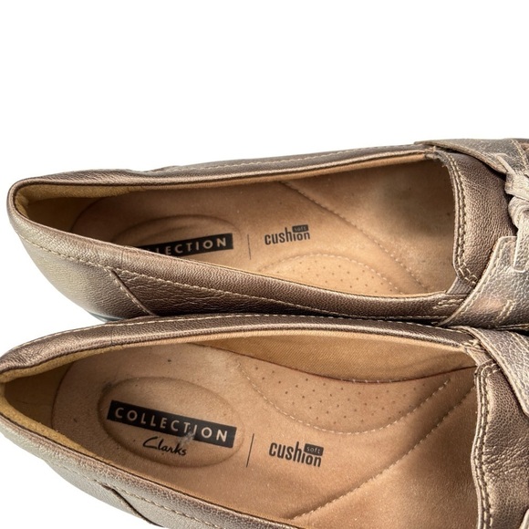 Clarks Collections Loafers 15260 Brown Flat Slip On Shoes Gold Metallic Size 9.5 - Picture 4 of 9